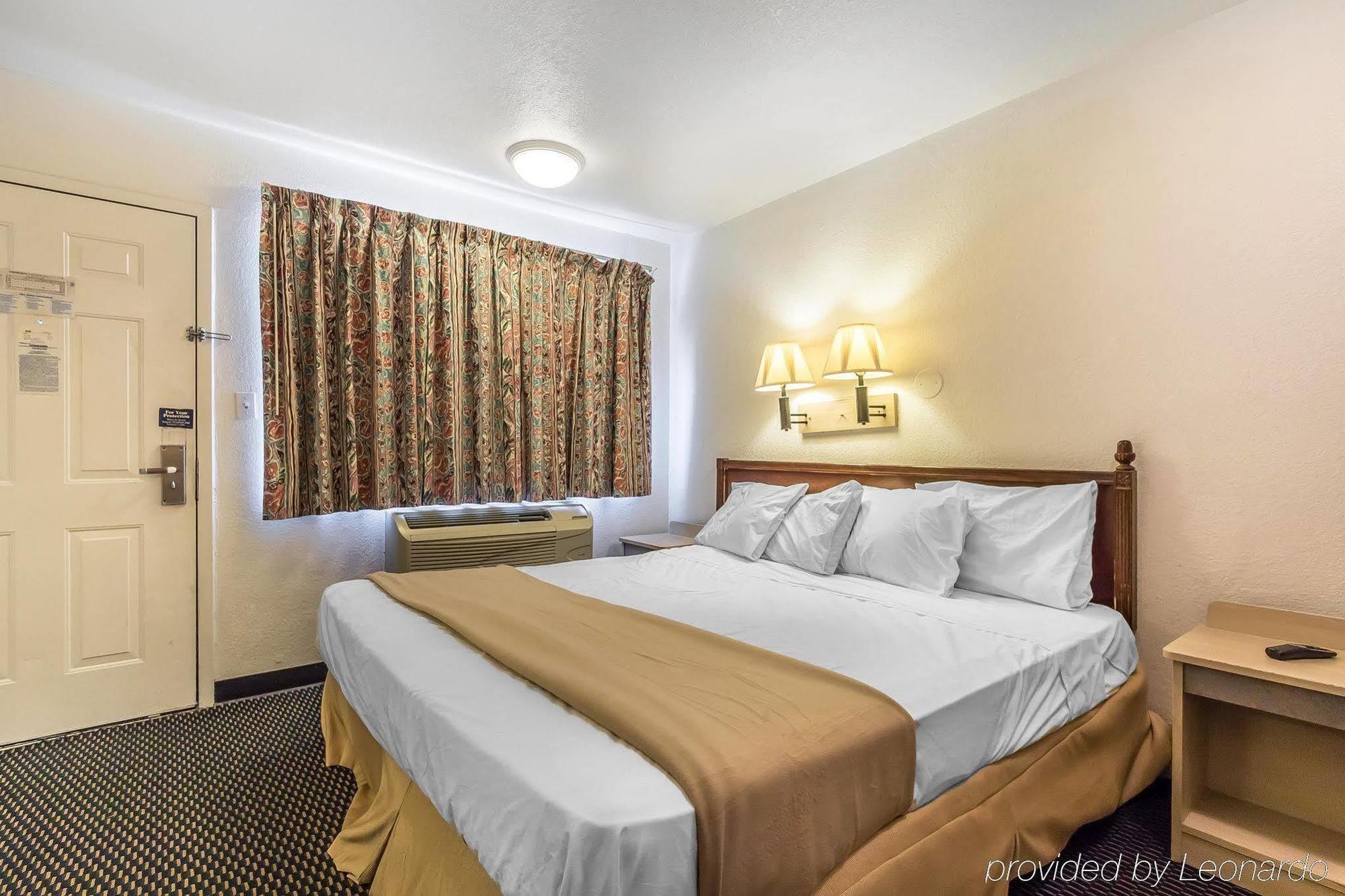 Rodeway Inn Nashville Buitenkant foto